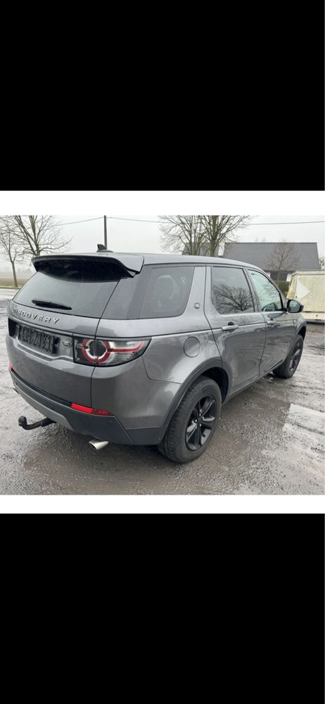 Land rover discovery sport