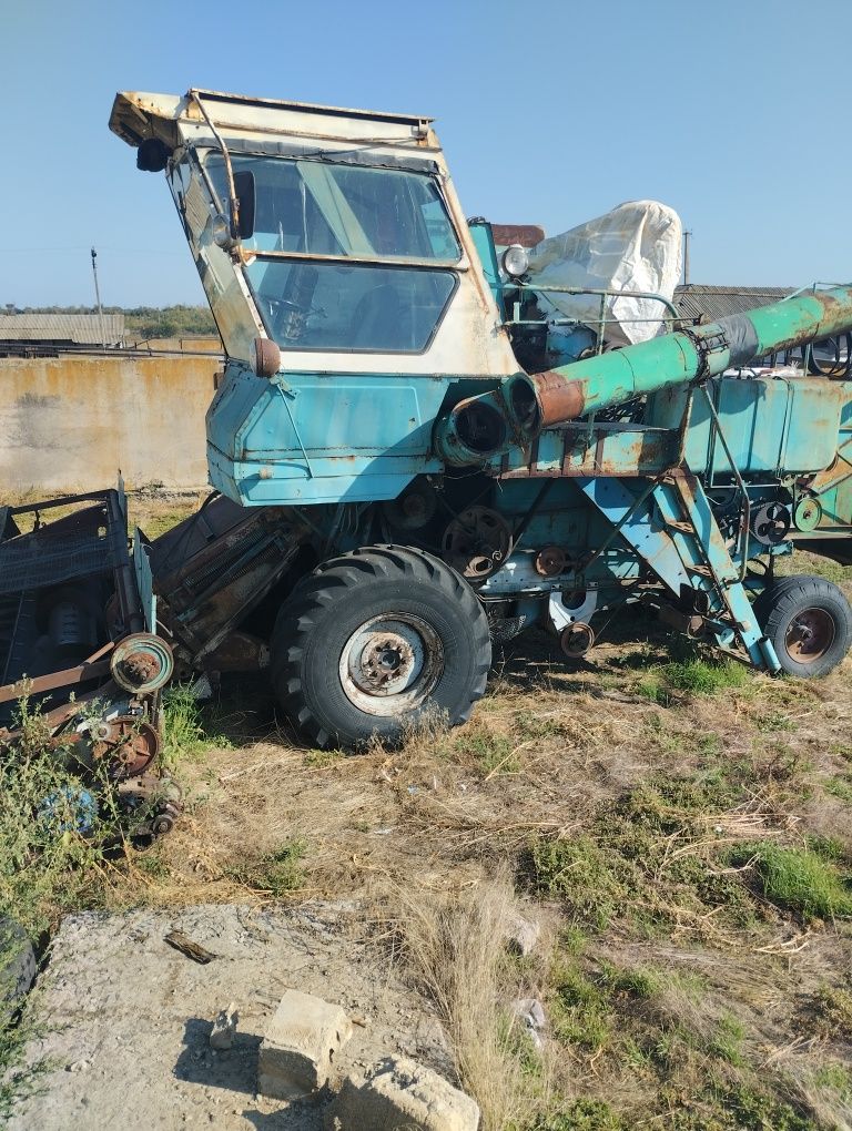 Продам комбайн ніва ск-5