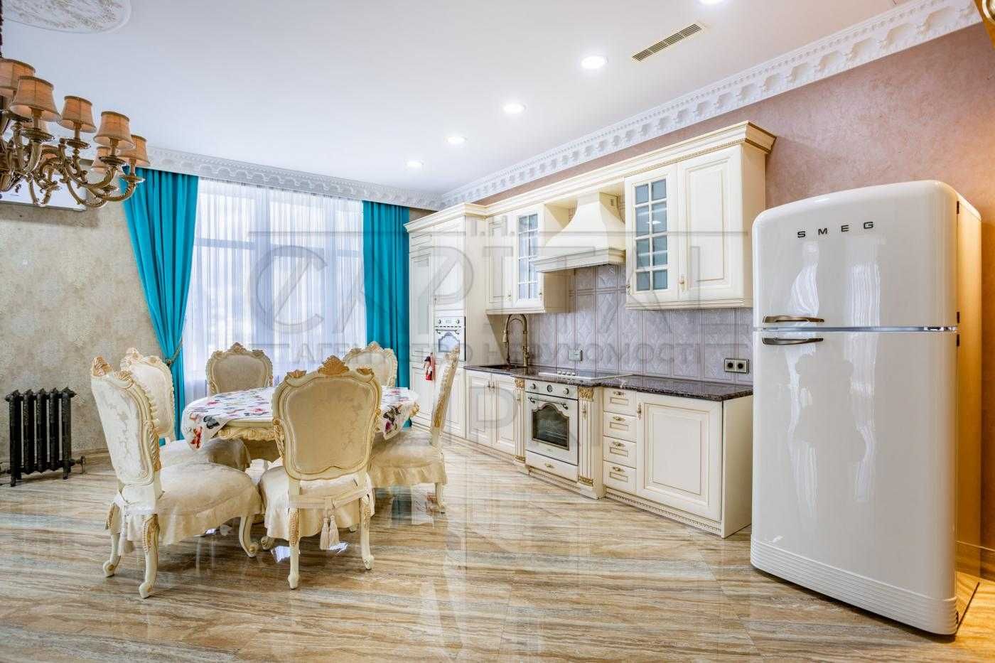 Пропонуємо шикарна 3-к квартира з стильним класичним інтер'єром 120 м2