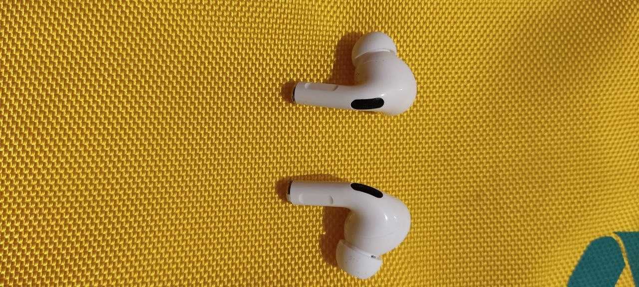 терміново Airpods Pro!