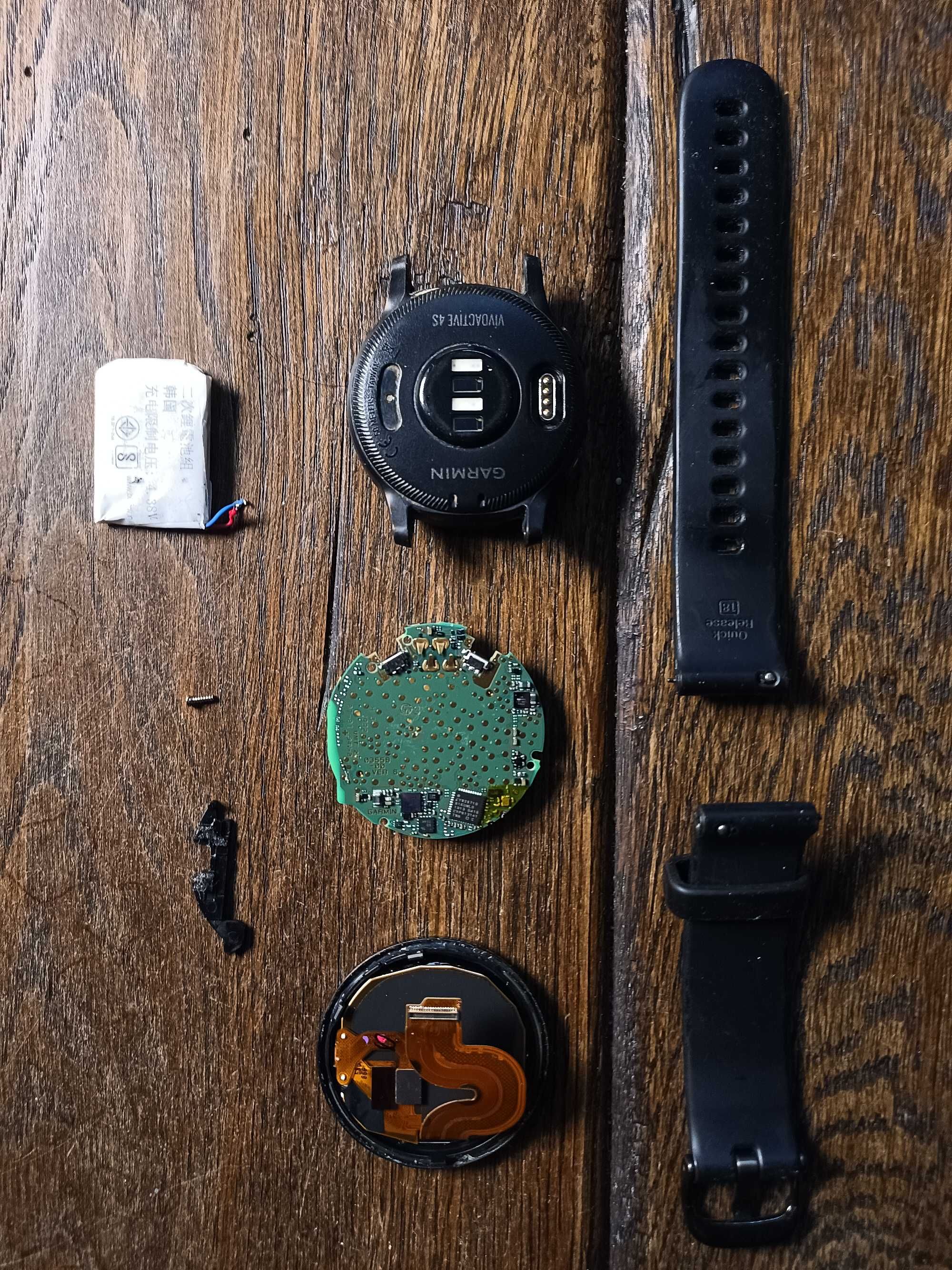 Zegarek Garmin Vivoactive 4s
