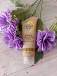 Odżywczy peeling do rąk stóp kolan łokci Avon Planet SPA masło shea