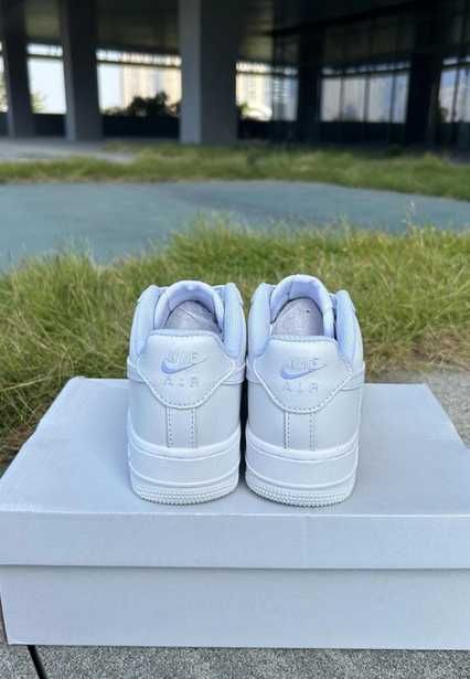 Tênis Nike branco, tamanho 39