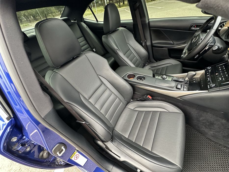 Lexus IS 250 AWD F-Sport 2015