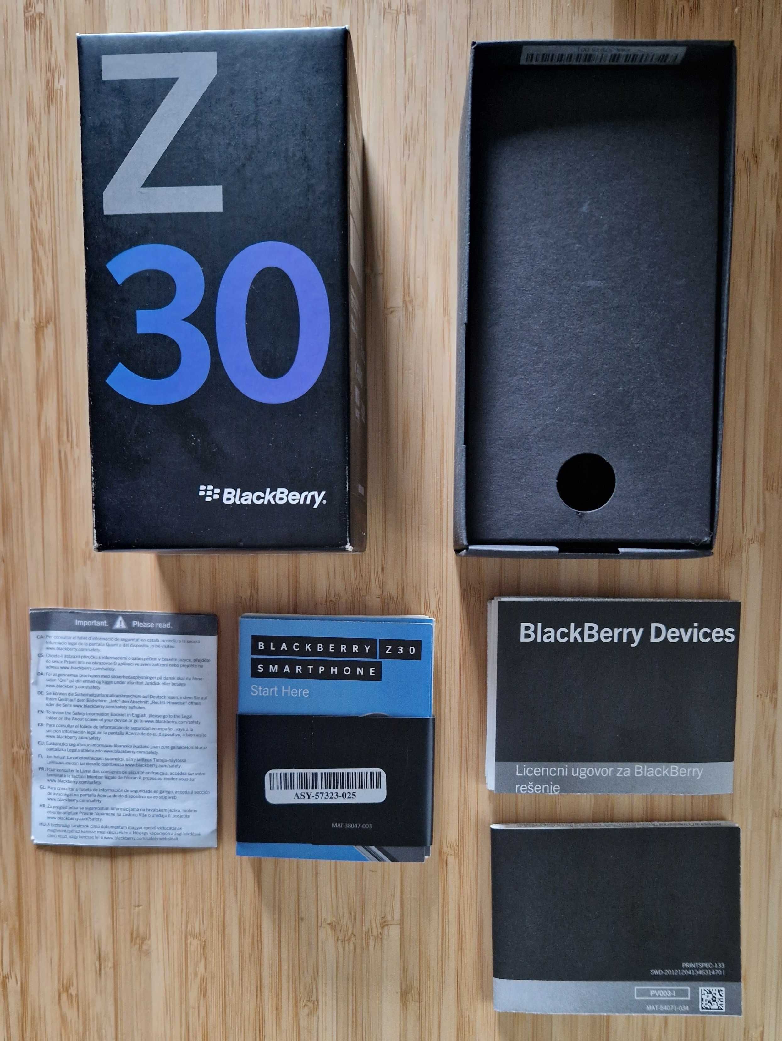 BlackBerry Z30 STA100-2 Black QWERTY Oryginalne pudełko