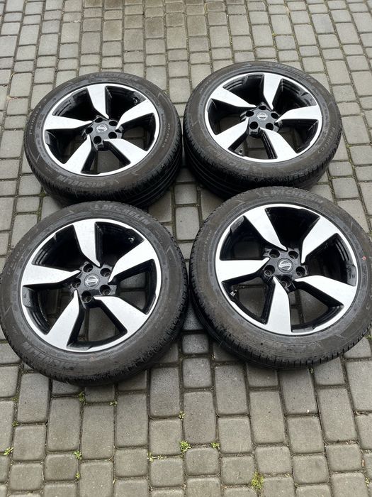 Alufelgi 5x114,3 18 cali Nissan Qashqai J11 X-trail opony 215/55/18
