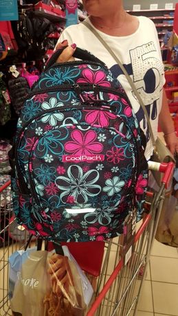 plecak szkolny dla dziewczynki kwiaty
