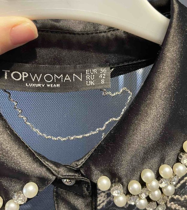 Вечірня чорна сукня