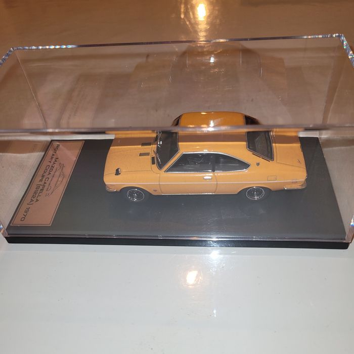 Carro miniatura Mazda