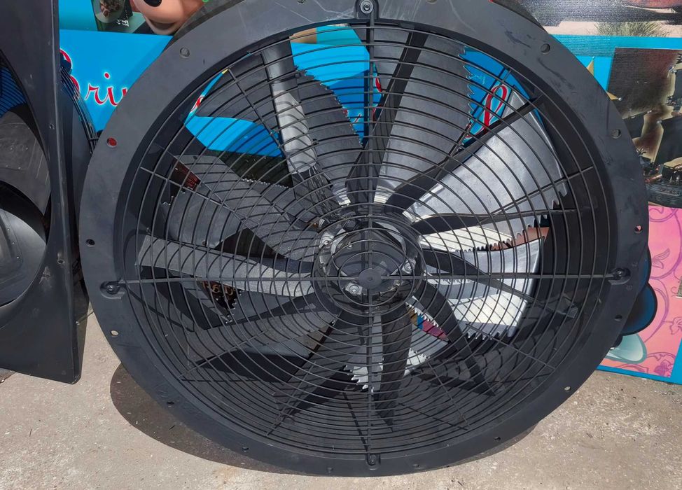 Ventilador trifásico semi-novo