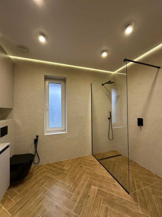 Будинок 98 м² з ремонтом, 3 спальнями та терасою на 4 сотках, Газ