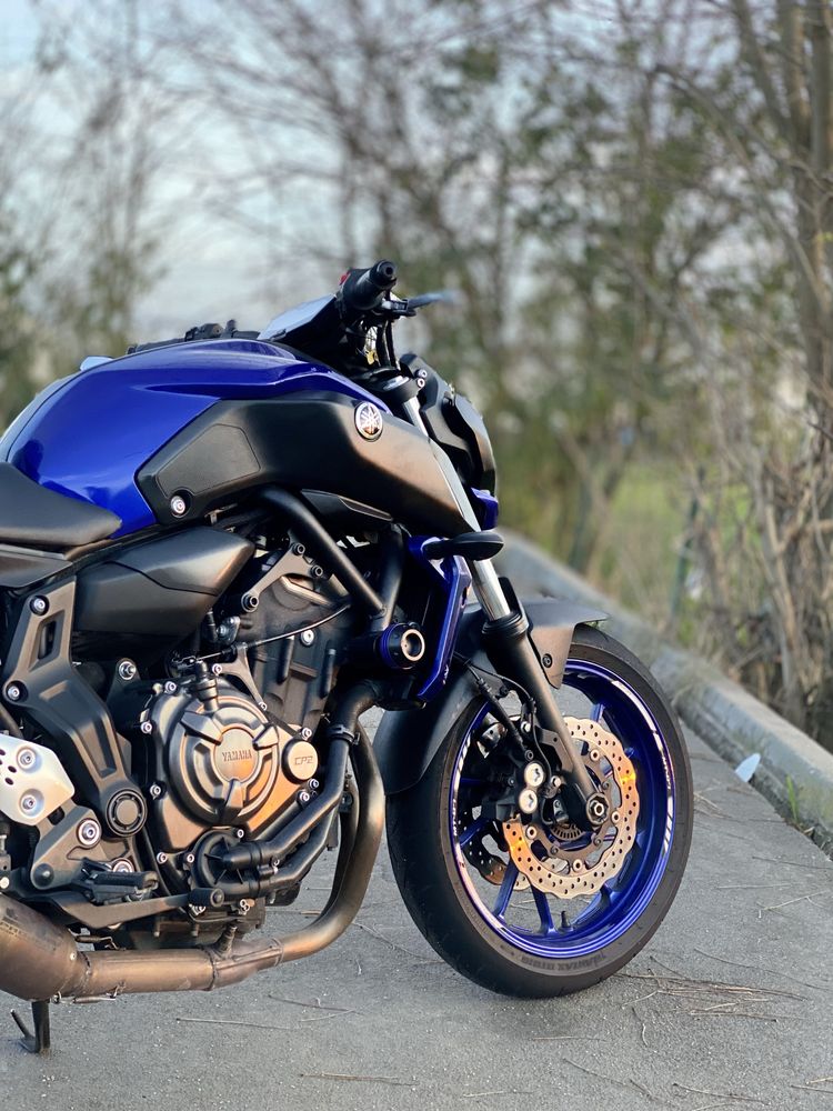 Vendo yamaha mt 07