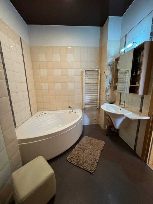 Продам будинок в с. Новоселівка