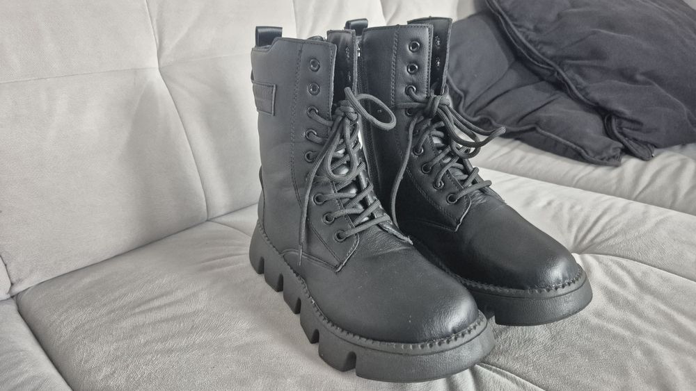 Butki Damskie Nice Martin Bots roz. 40