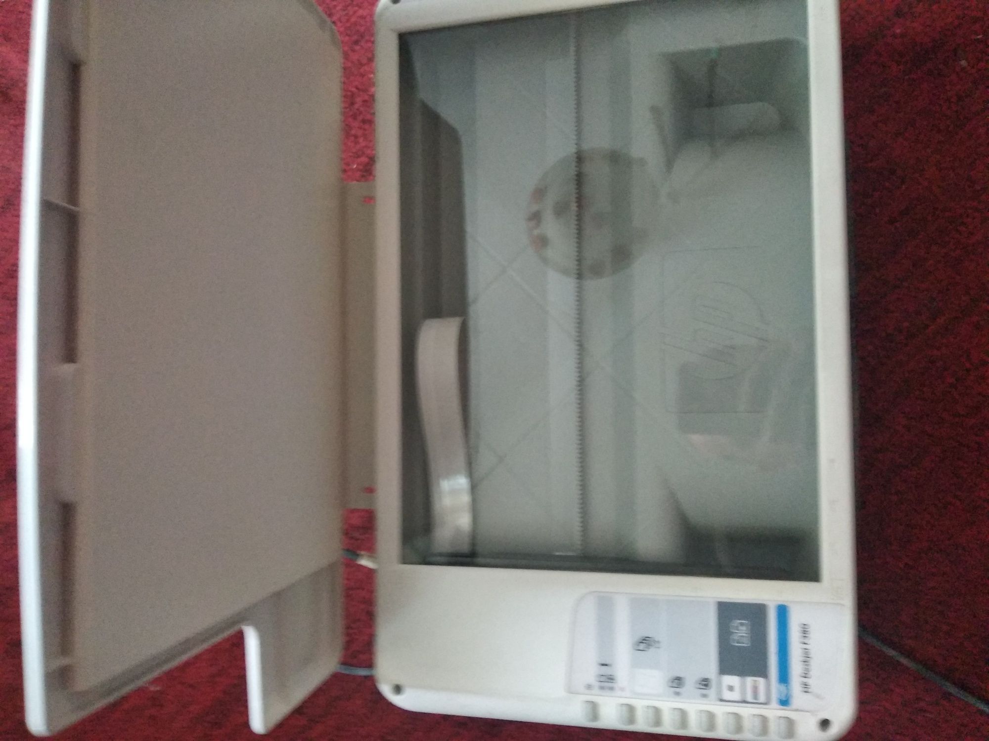 Продам принтер .
