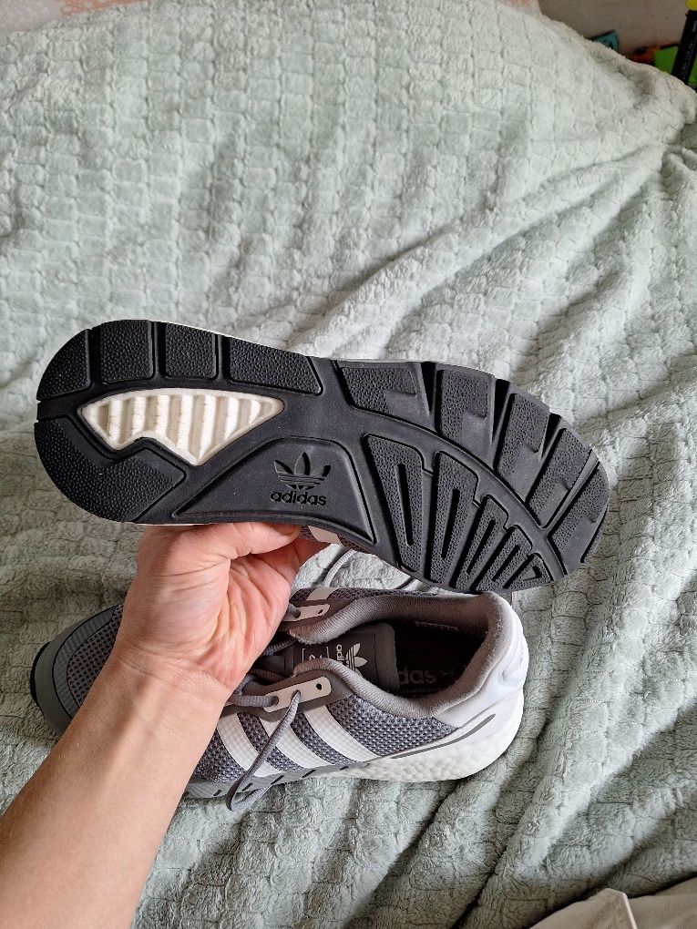 Trampki Adidasa 28 cm