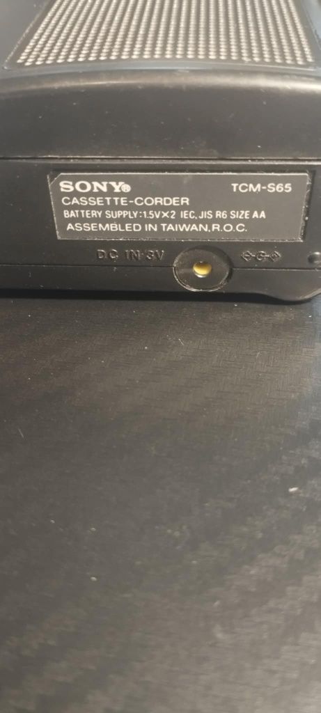 Sony Cassette-Corder TCM-S65 + słuchawki

Na sprzedaż Sony TCM-S65 – k