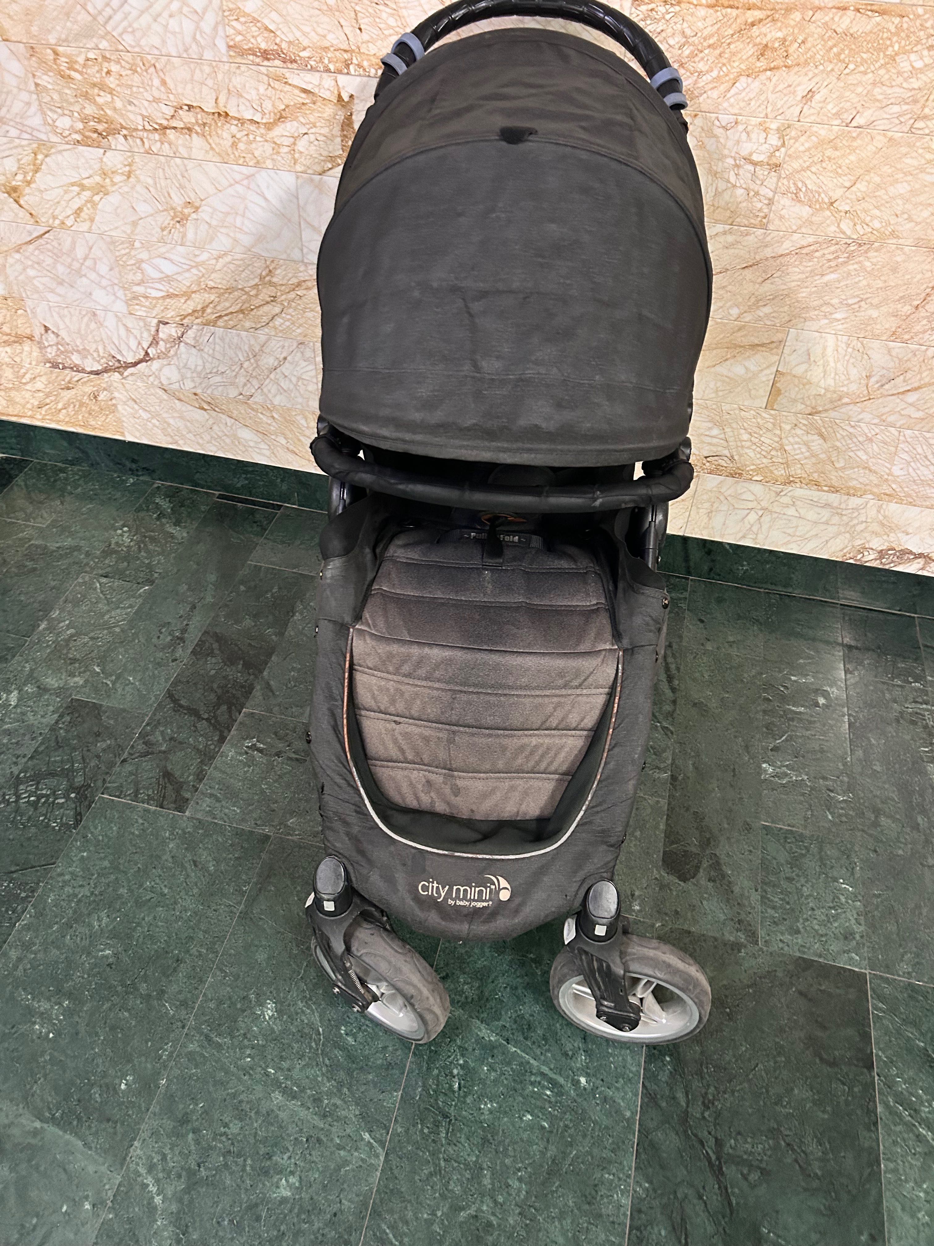 Wózek dziecięcy Baby Jogger city mini 4w