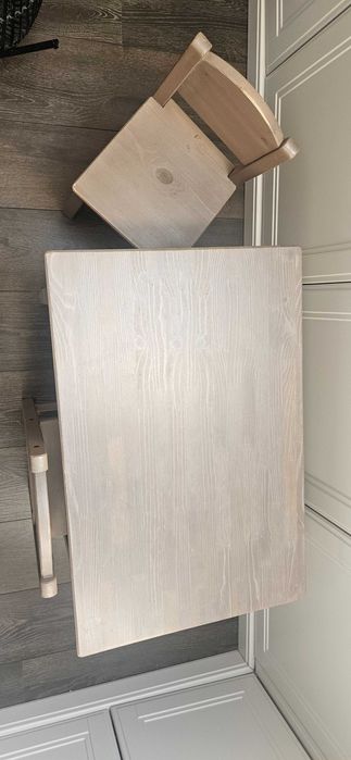 Stolil drewniany Ikea sundvik z krzesełkami