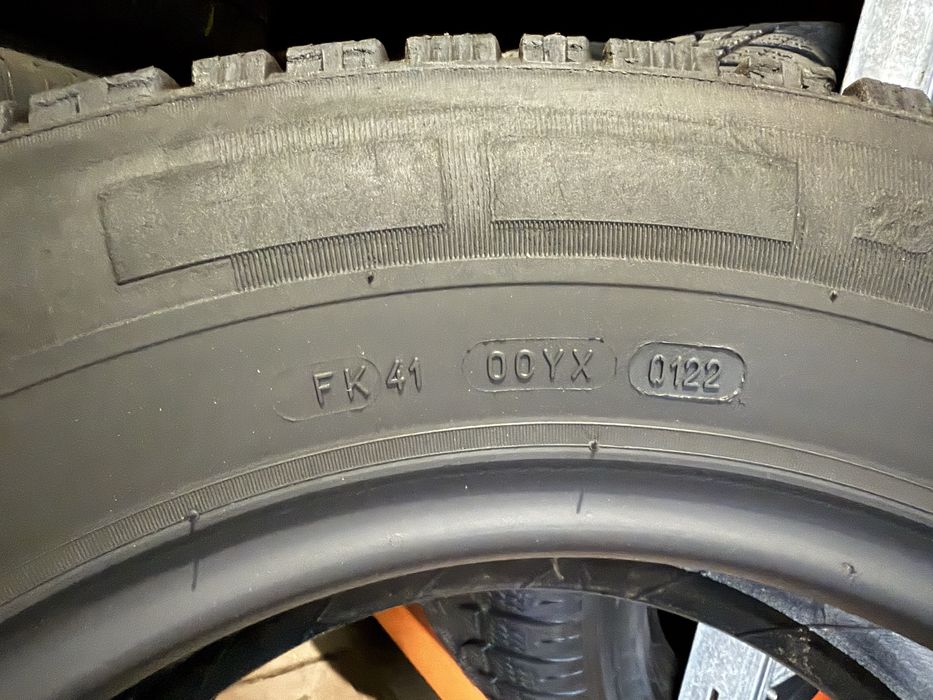 235/65 16 C Michelin