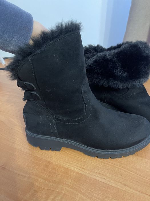 Чобітки напівчобітки напівчеревики зимові утеплені жіночі нові