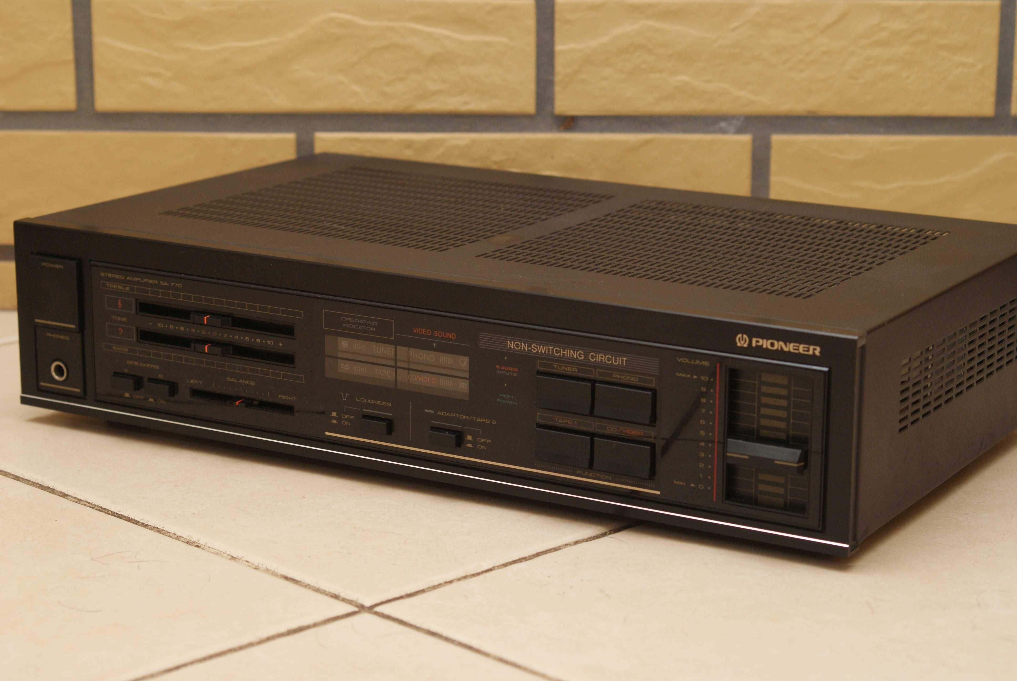 Wzmacniacz Pioneer SA-770