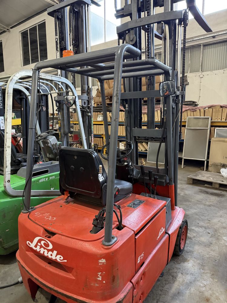 Empilhador linde H16 de 1600 kgrsbateria nova triplex elevacao livre