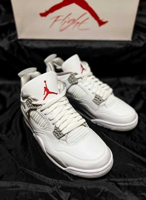 Damskie trampki_Jordan_4_retro_tech_white_Oreo R.40