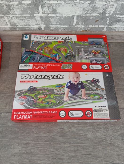 Игровой коврик с машинками