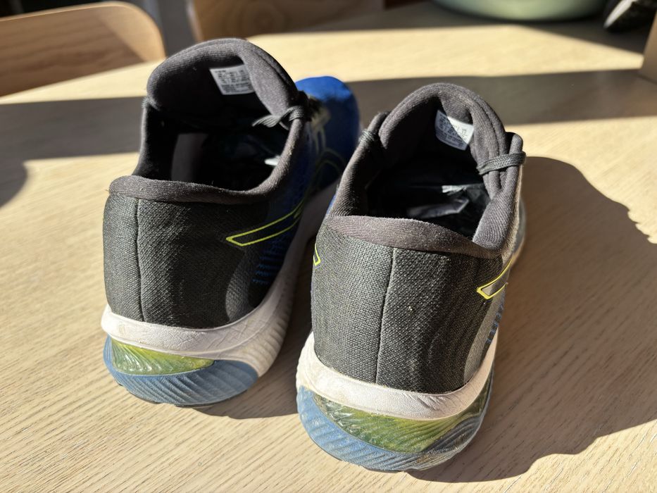 Sapatilhas Tenis corrida ASICS Gel Stratus 2, tam 45 (11 US)