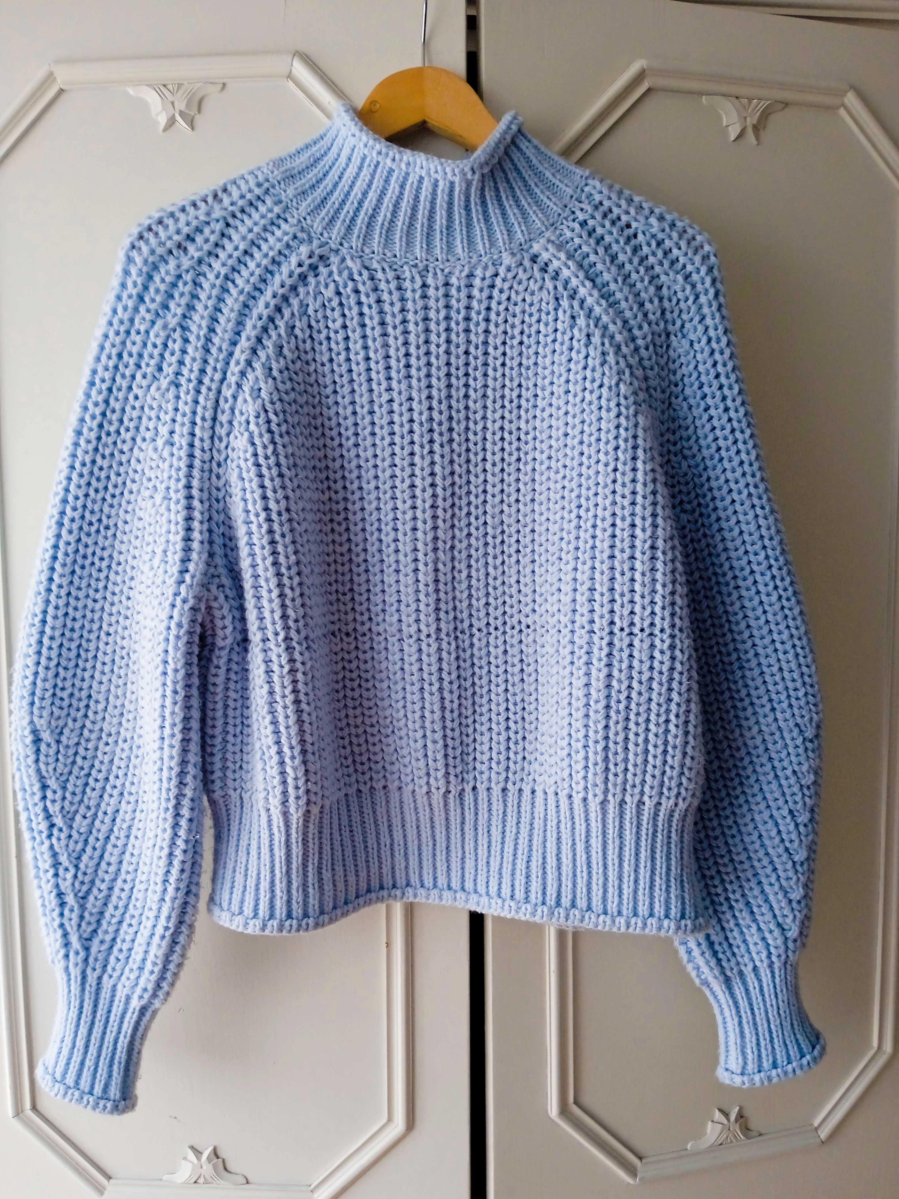 Błękitny sweter z wełną H&M