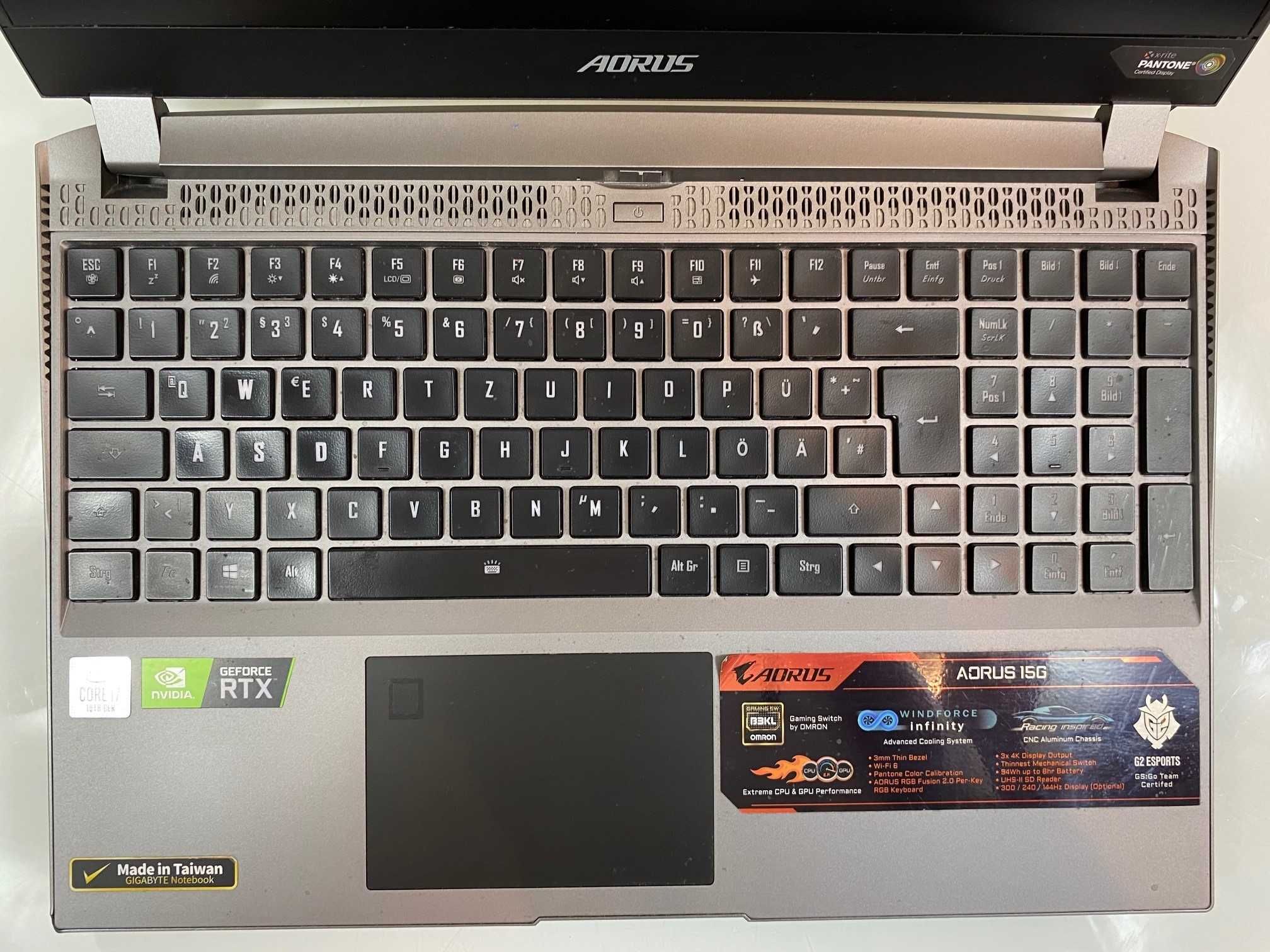 Laptop gamingowy Aorus 15G WB i7/16GB/2x500GB/RTX2070Max-Q 8GB W11