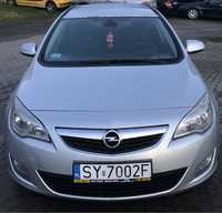 Opel Astra J 2011 kombi w PL 2013 tylko 3 wlascicieli