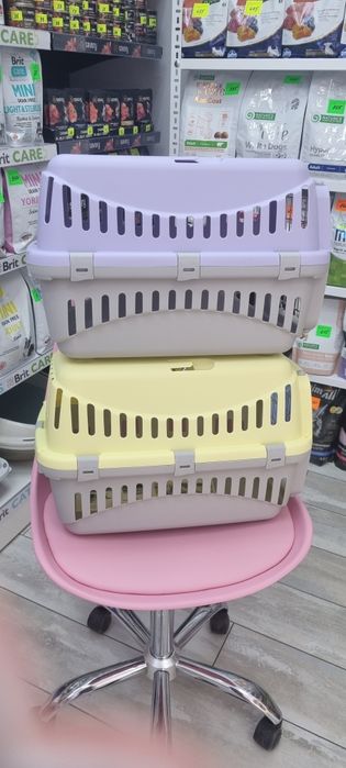 Переноска для котів та маленьких собак