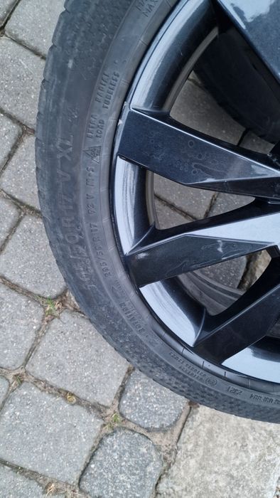 Koła zimowe 17 cali 5x112 Continental 205 50