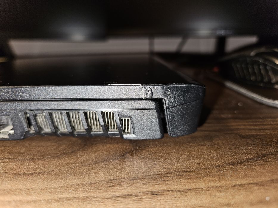 Laptop gamingowy MSI GF75 Thin 8RD używany