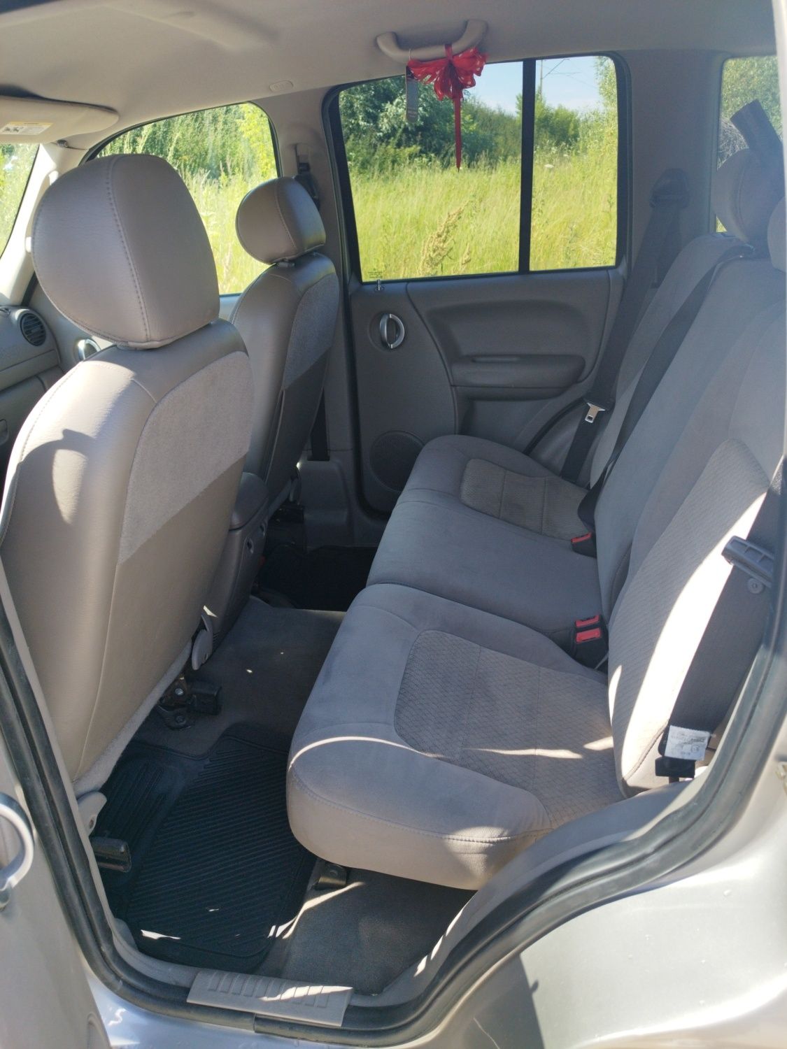 JEEP Liberty 3.7 LPG 2004r.