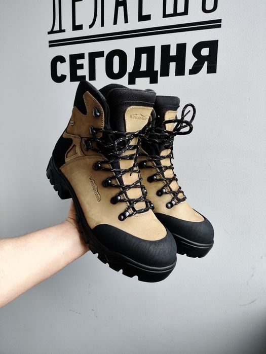 Продам трекінгові черевики Weissenstein Waterproof