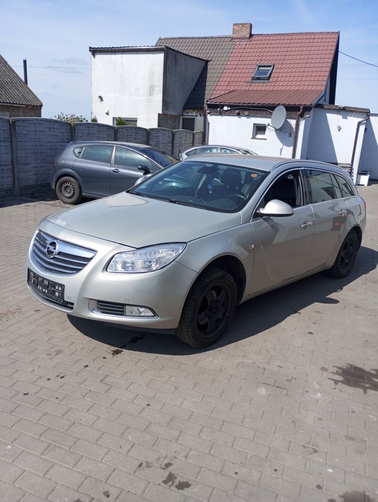 Opel Insignia 2009r