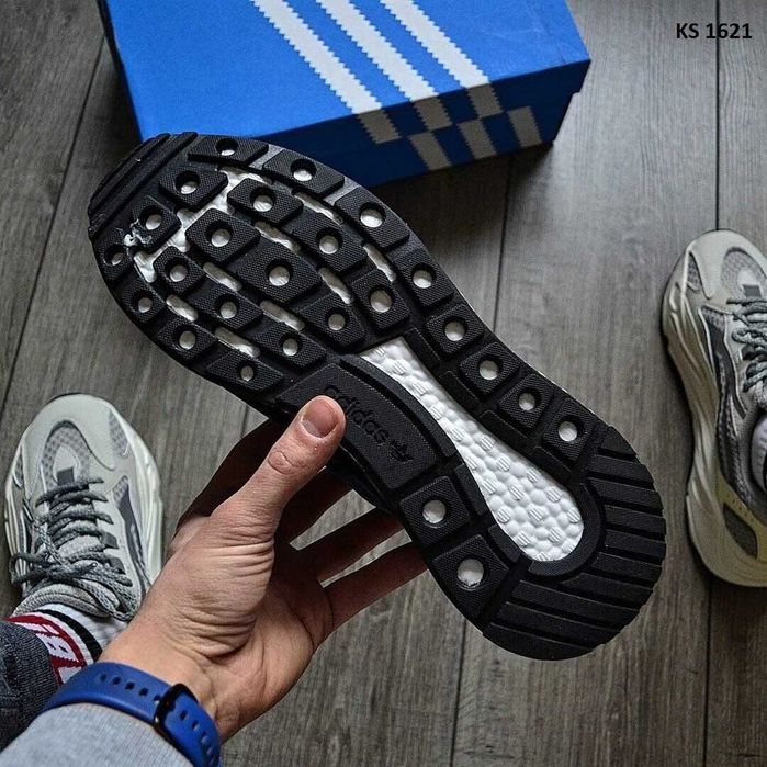 Кросівки Adidas ZX 500 RM Commonwealth. Арт: KS 1621