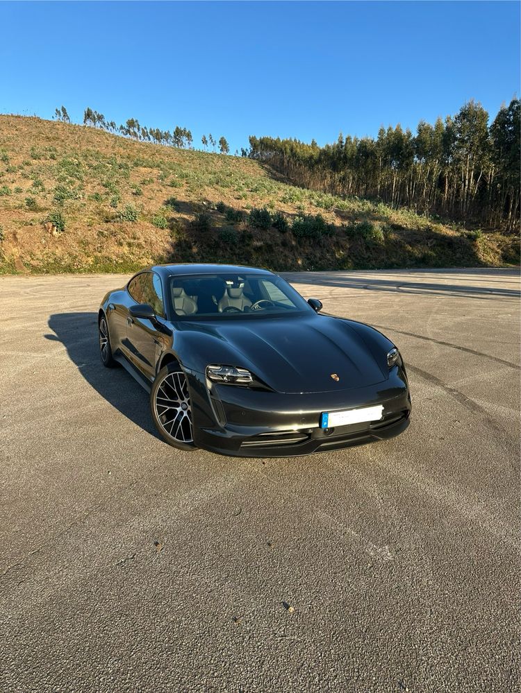 Porsche Taycan/Iva dedutível