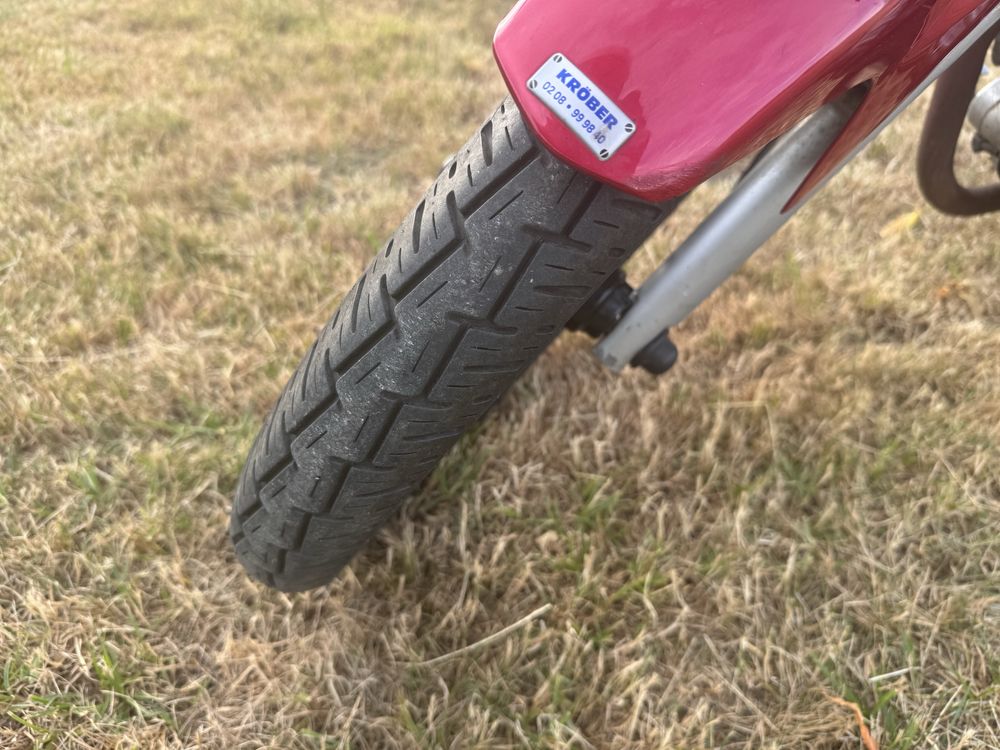 Yamaha YBR 125 na kat A1 lub B