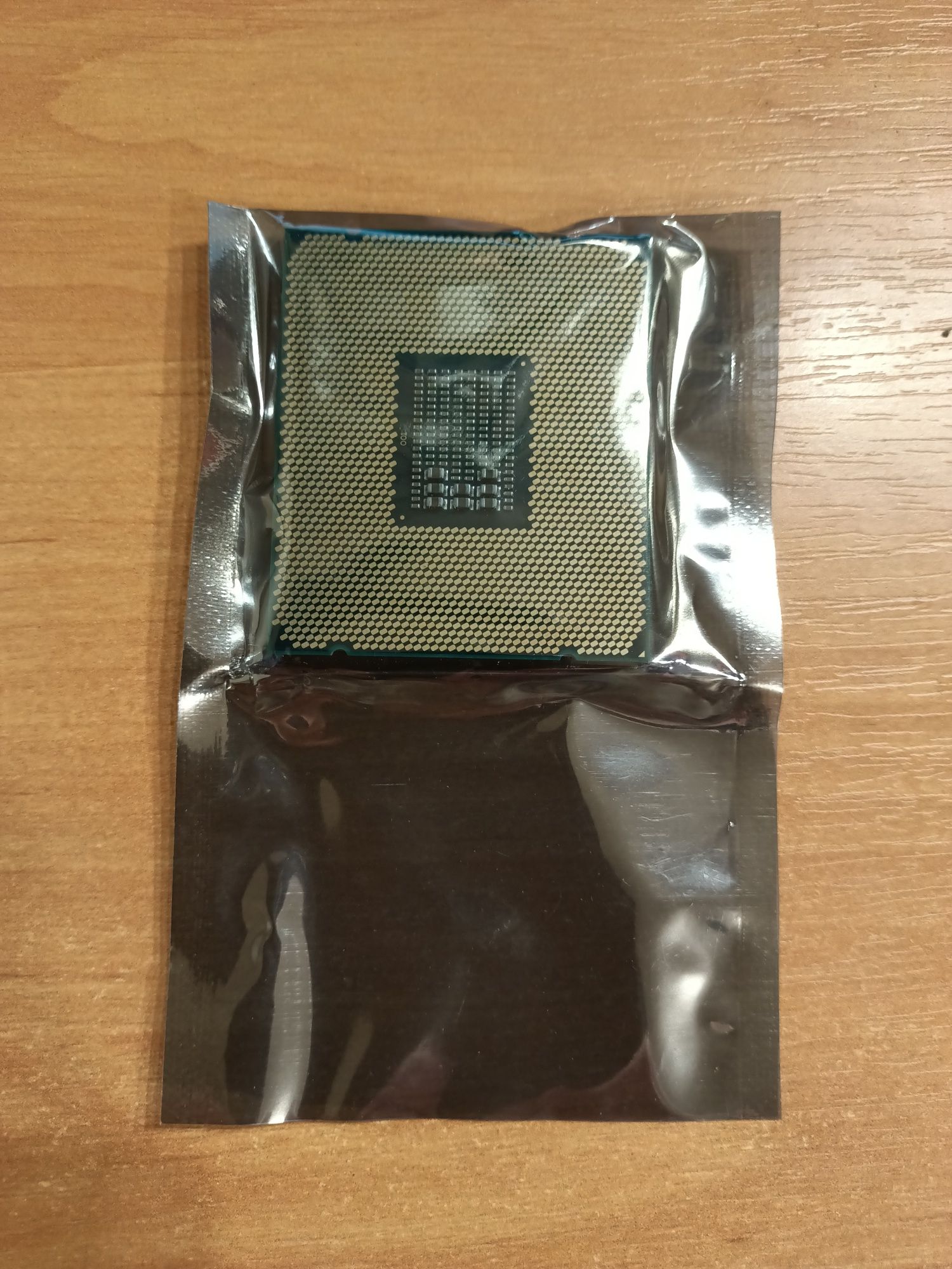 Процессор Intel Xeon E5 2680 V4
