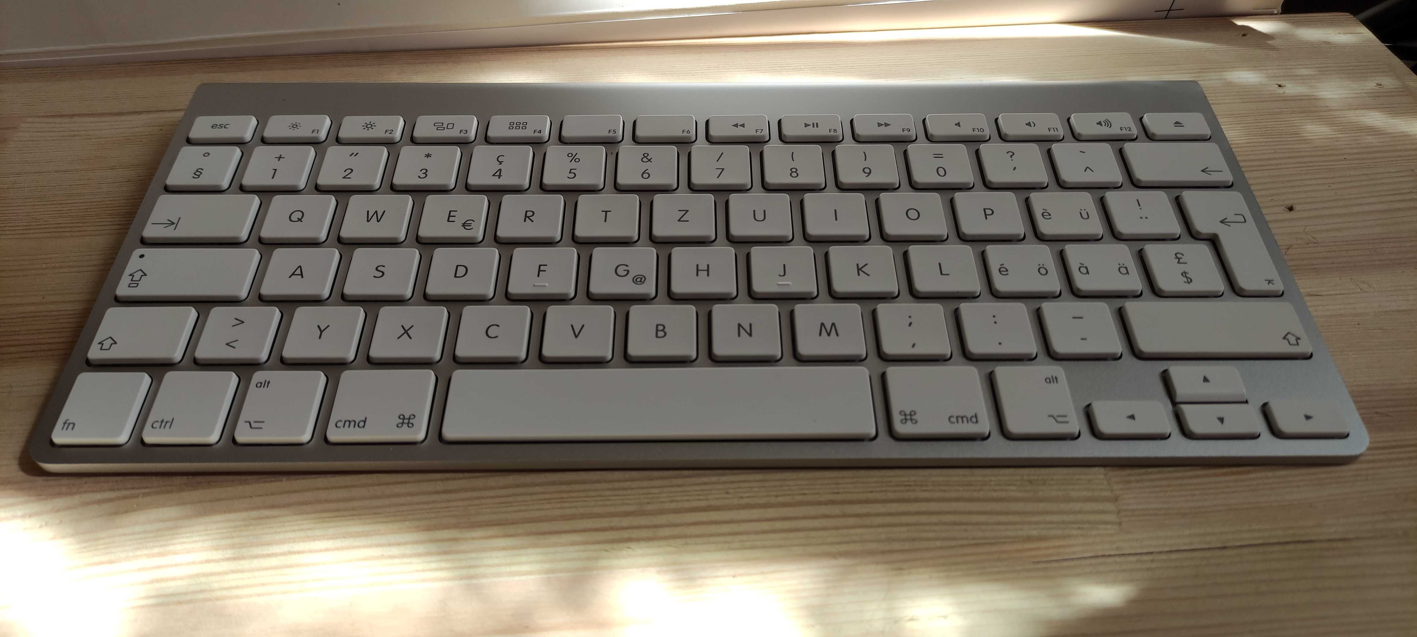 Беспроводная клавиатура Apple A 1314