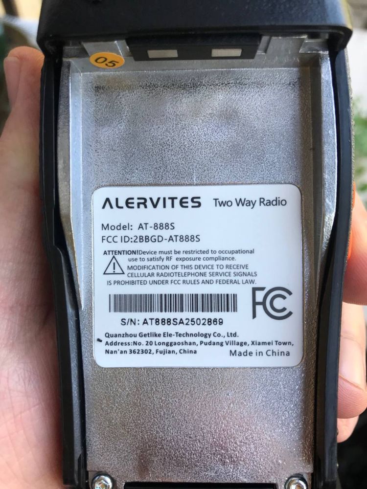 Продам 2 рации UV-888S. Зарядка type-C