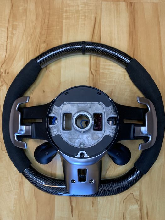 Руль карбон Mercedes AMG E63 GLE63 S63 G63 CLS GT с AMG Drive Unit