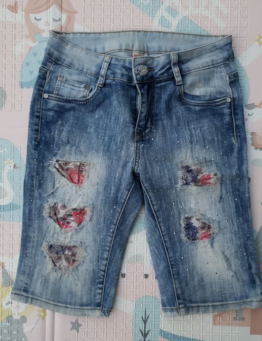 Krótkie spodenki jeans dżins do kolan kwiaty XS S