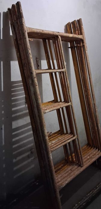 4 Andaimes completos