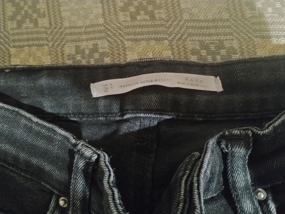 Продам брюки, джинси