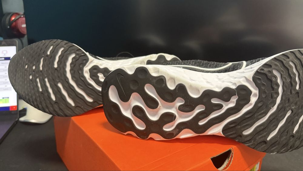 Nike REACT INFINITY do biegania R 47 (czyli de facto 46) CM30.5 US12.5